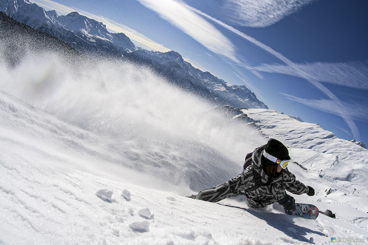 Freeride skiing on Belalp