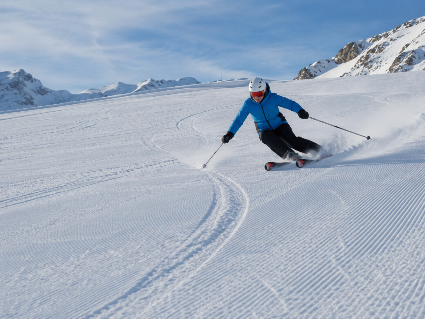 Skiing and snowboarding on Belalp